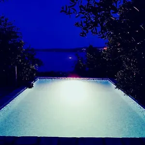 https://apartments-marta-trogir.splithotels.org
