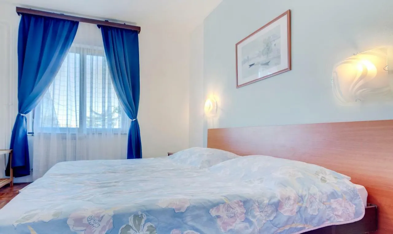 Apartment Belvedere Fažana