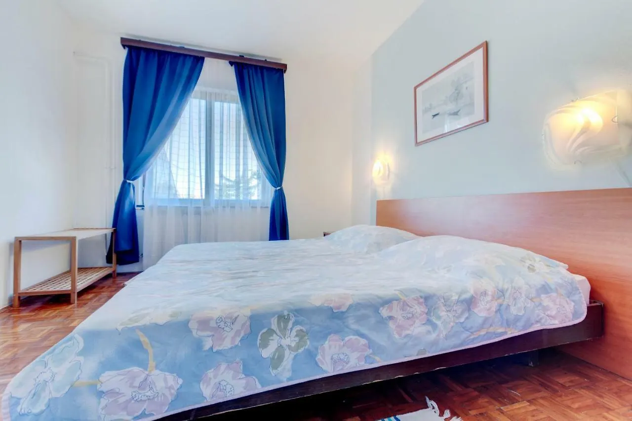 Apartment Belvedere Fažana Kroatien